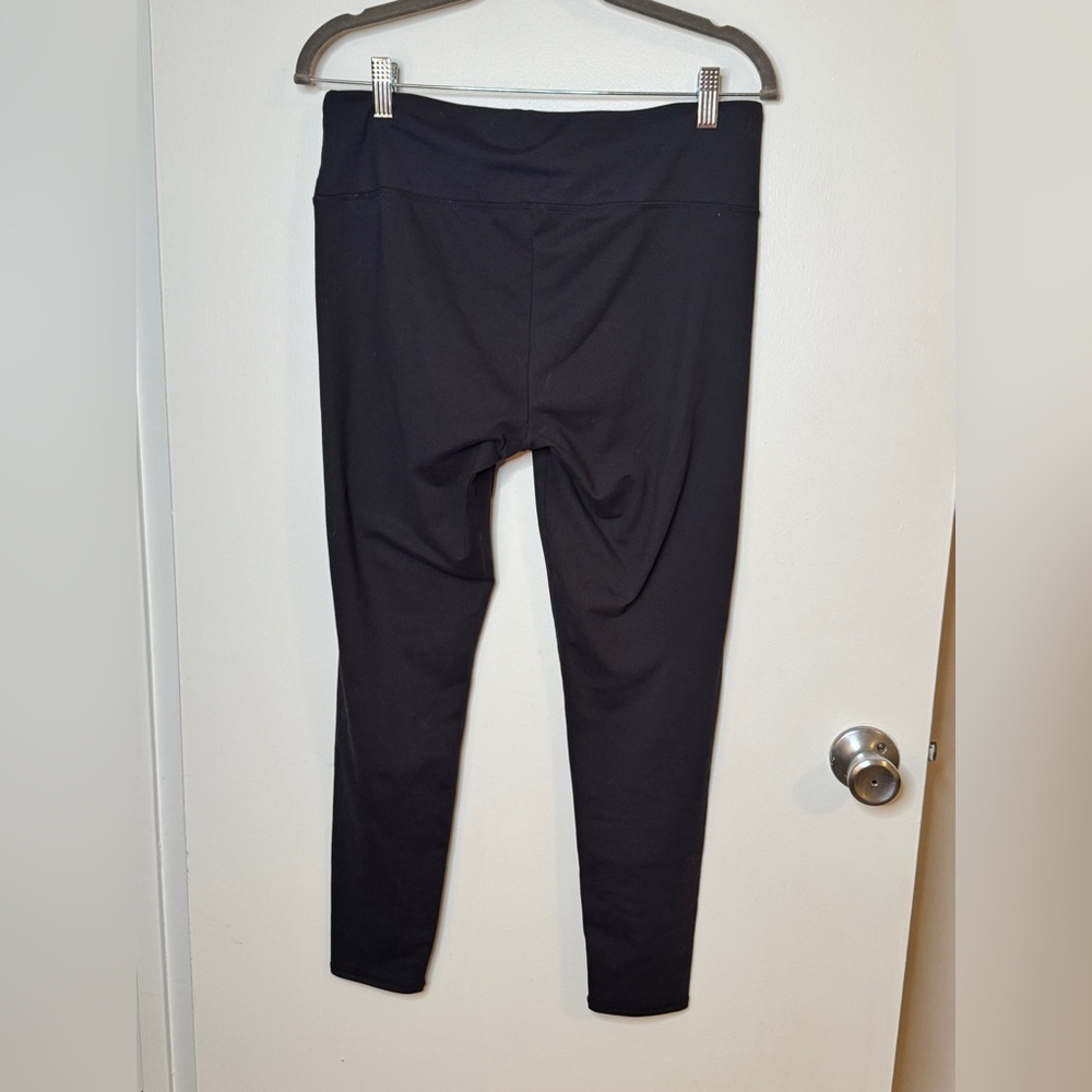 Threads 4 Thought Black Leggings XL